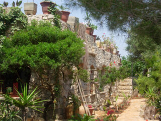 Vista del giardino del camping